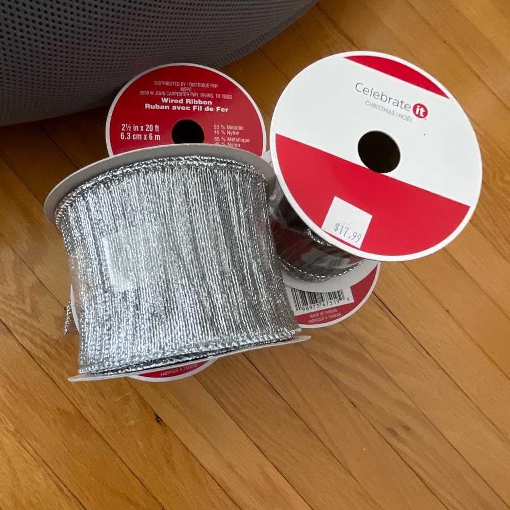 NWT wired ribbon. Lot of 5 rolls in total.